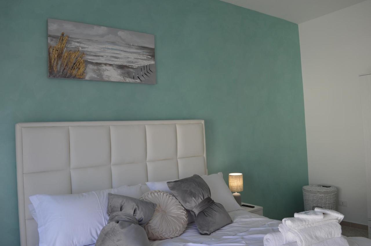Emerella Guest House Siderno Beach Ngoại thất bức ảnh