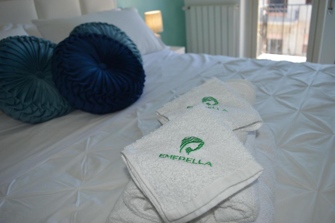 Emerella Guest House Siderno Beach Ngoại thất bức ảnh